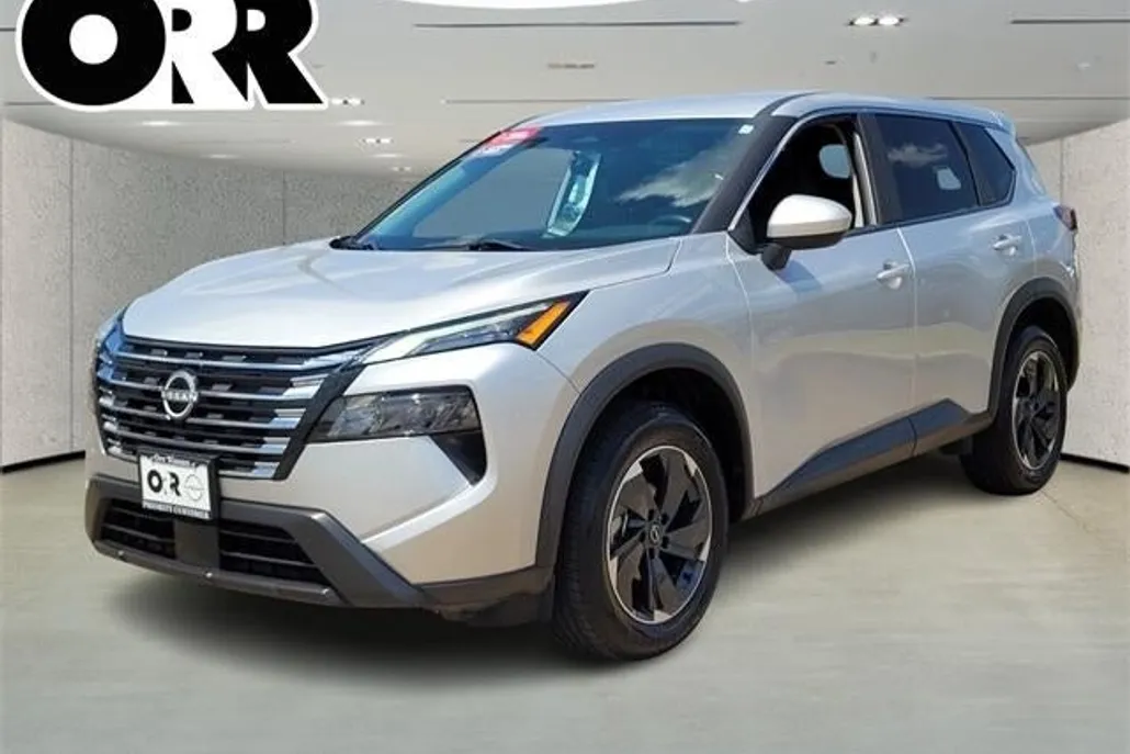 2024 Nissan Rogue AWD SV photo 1