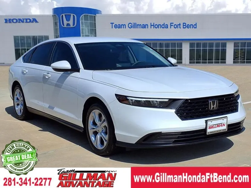2025 Honda Accord LX photo 1
