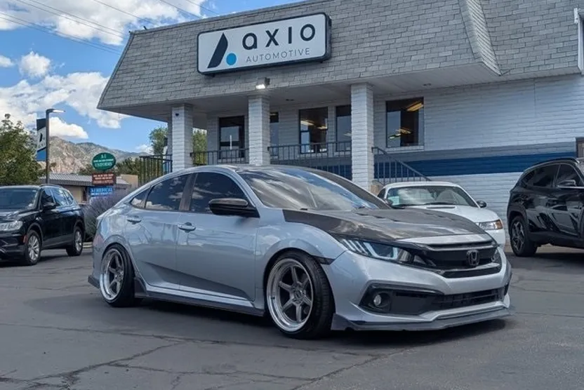 2021 Honda Civic Sport photo 1