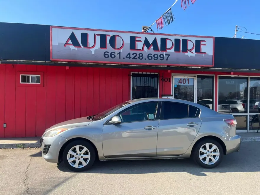 2010 Mazda Mazda3 Touring Sedan photo 1