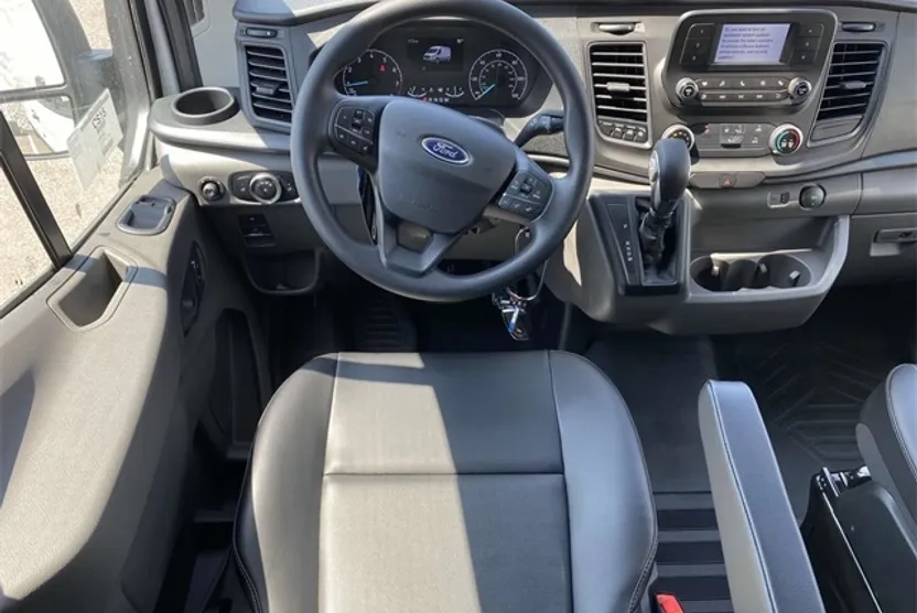 2025 Ford Transit photo 1