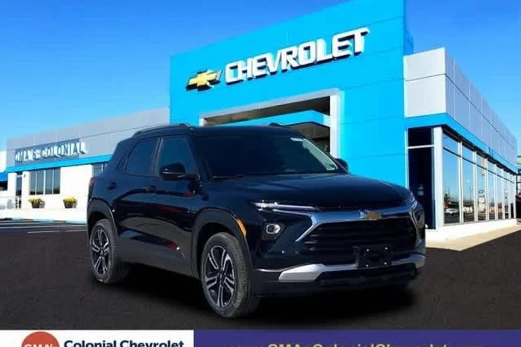 2026 Chevrolet Trailblazer LT photo 1