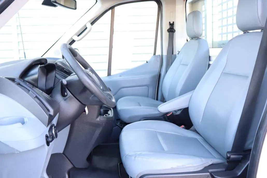 2018 Ford Transit photo 1