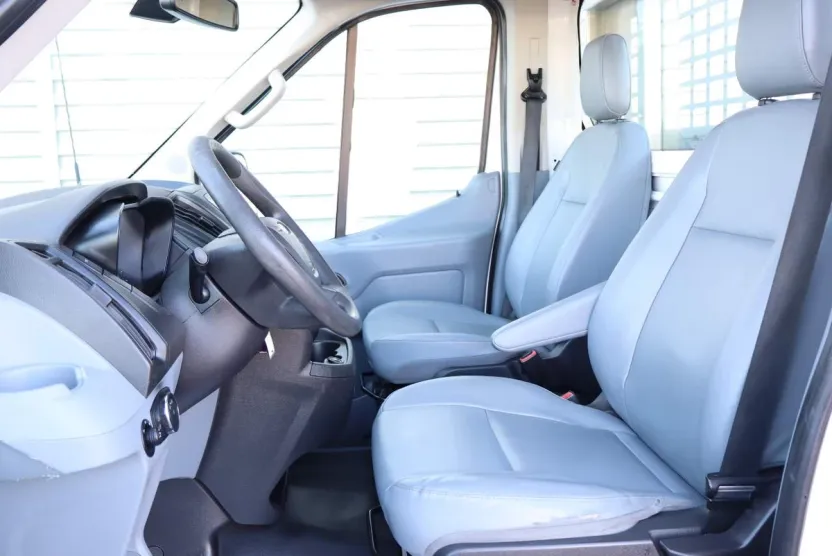 2018 Ford Transit photo 1