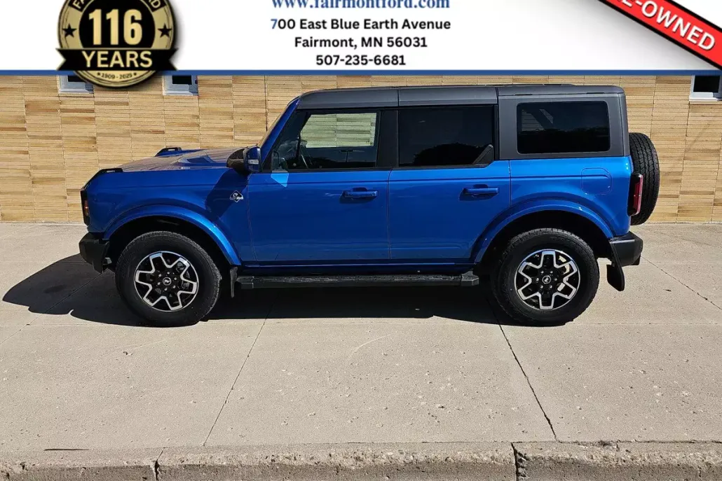2023 Ford Bronco Outer Banks photo 1