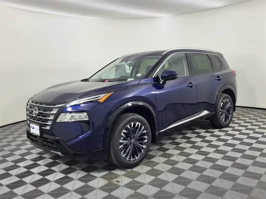 2025 Nissan Rogue Platinum photo 1