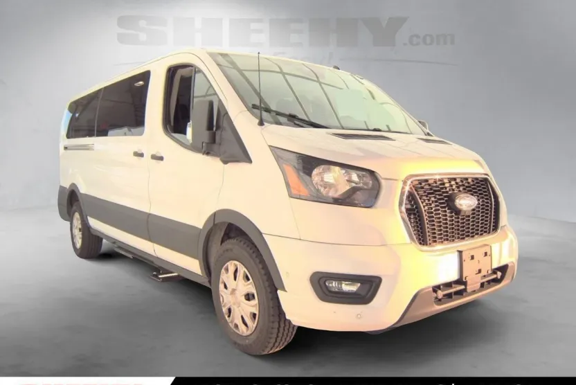 2023 Ford Transit XLT photo 1