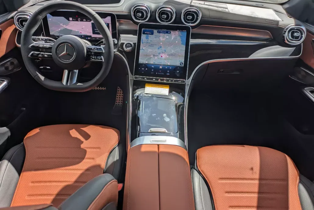 2026 Mercedes Benz GLC 300 4MATIC photo 1