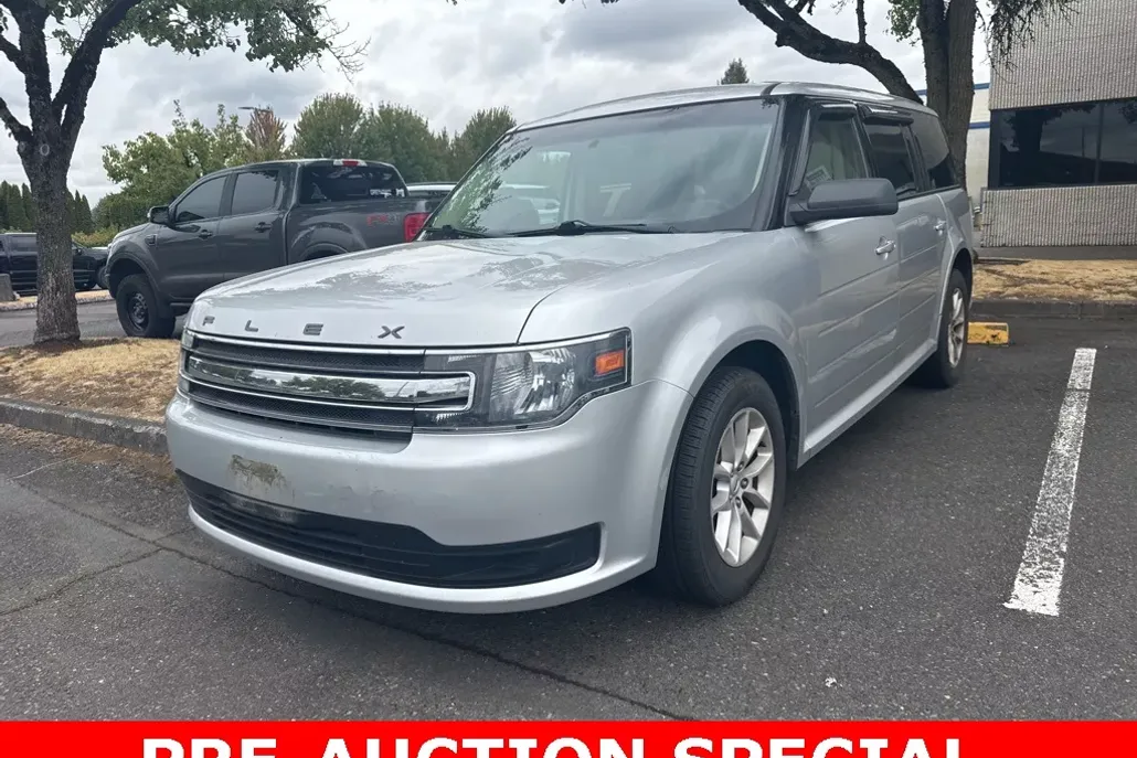 2013 Ford Flex SE photo 1
