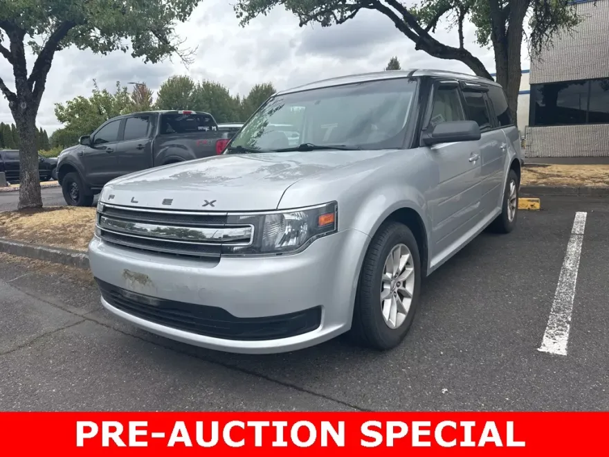 2013 Ford Flex SE photo 1