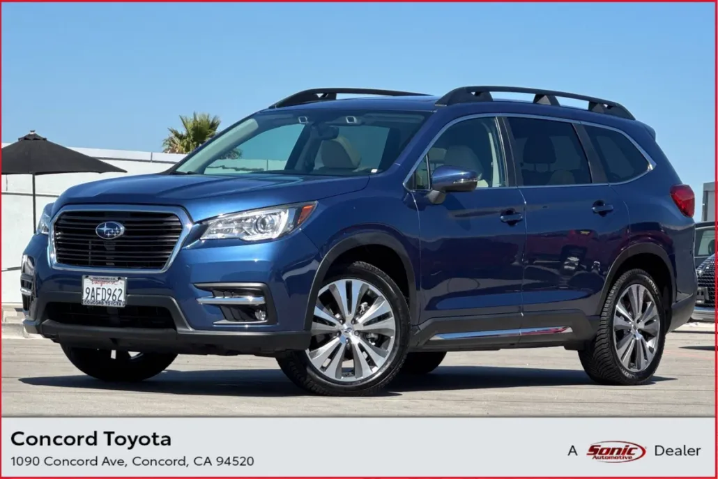 2022 Subaru Ascent Limited photo 1