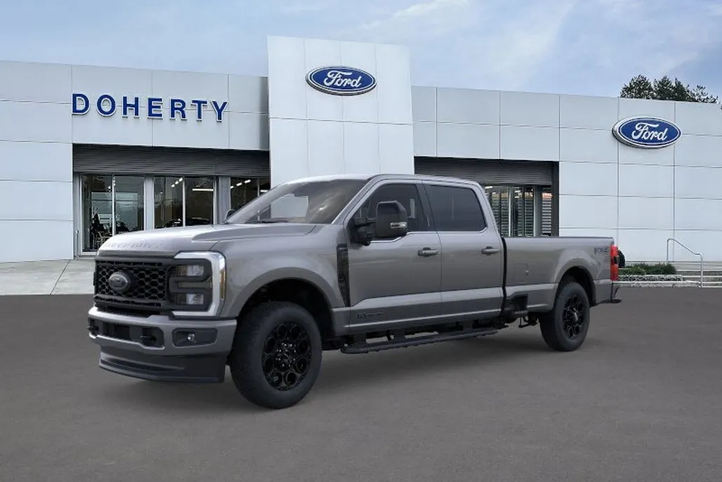 2025 Ford F-350 Lariat photo 1