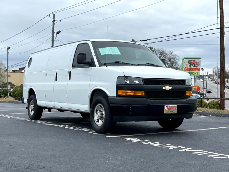 2021 Chevrolet Express 2500 Cargo photo 1