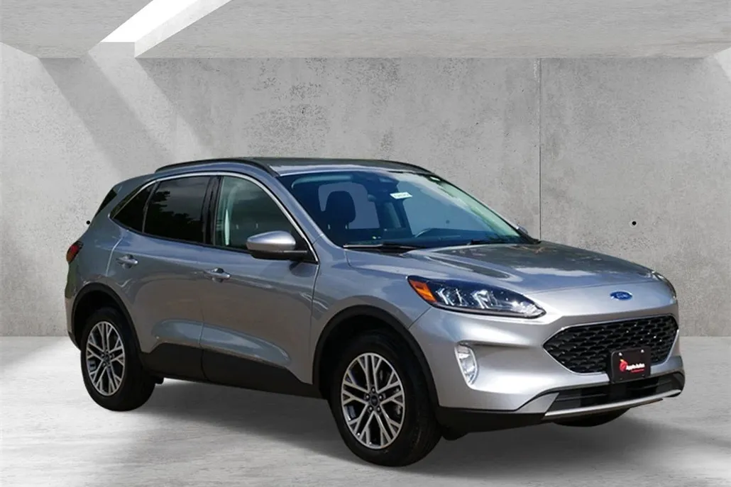 2022 Ford Escape SEL photo 1