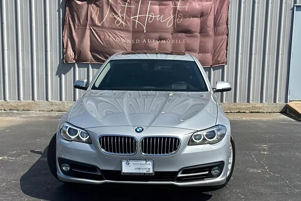 2016 Bmw 528i 5-series photo 1
