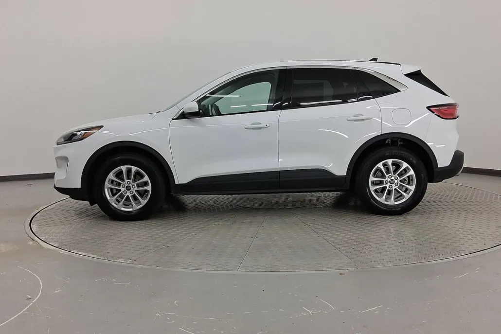 2021 Ford Escape SE photo 1