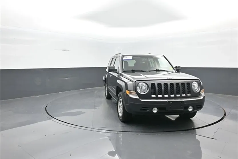 2017 Jeep Patriot Sport photo 1
