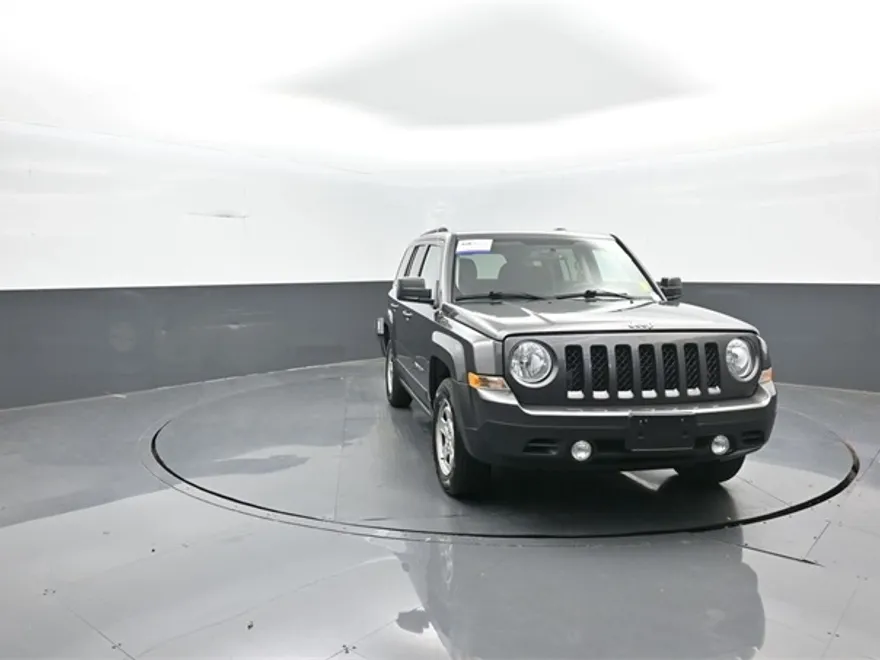 2017 Jeep Patriot Sport photo 1