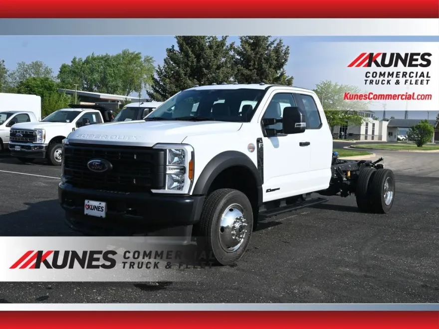 2024 Ford F-450 XL photo 1