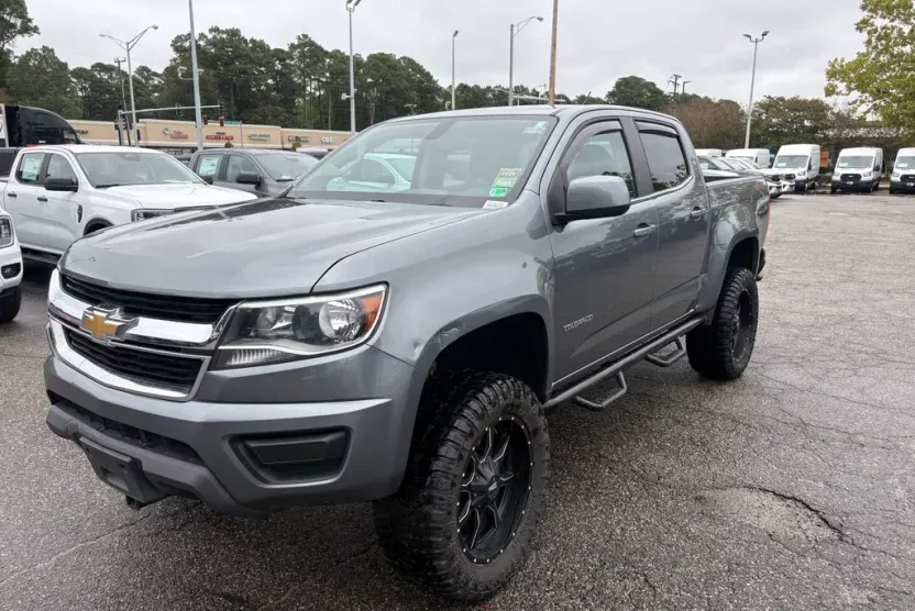 2019 Chevrolet Colorado Work Truck photo 1