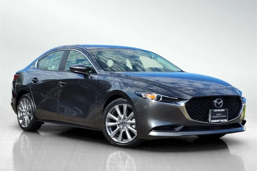 2022 Mazda Mazda3 Preferred Sedan photo 1