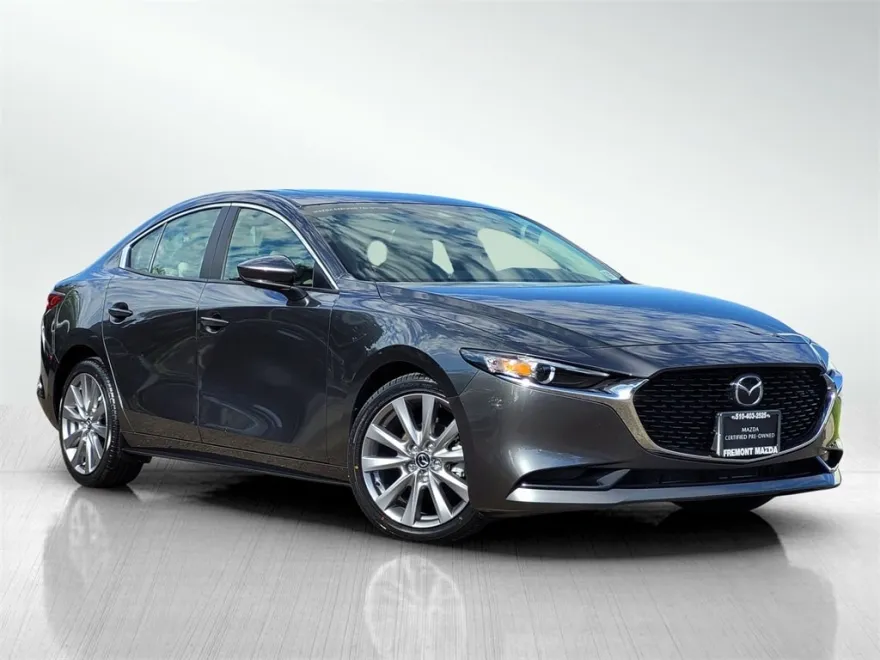 2022 Mazda Mazda3 Preferred Sedan photo 1