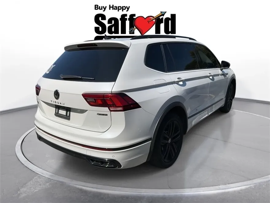 2022 Volkswagen Tiguan SE R-Line Black photo 1