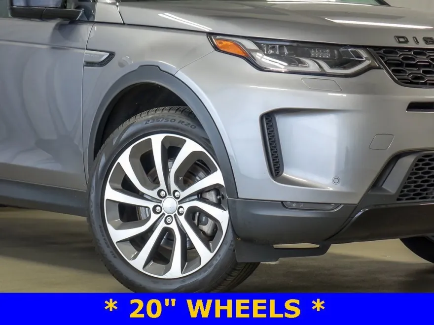 2023 Land Rover Discovery Sport SE photo 1