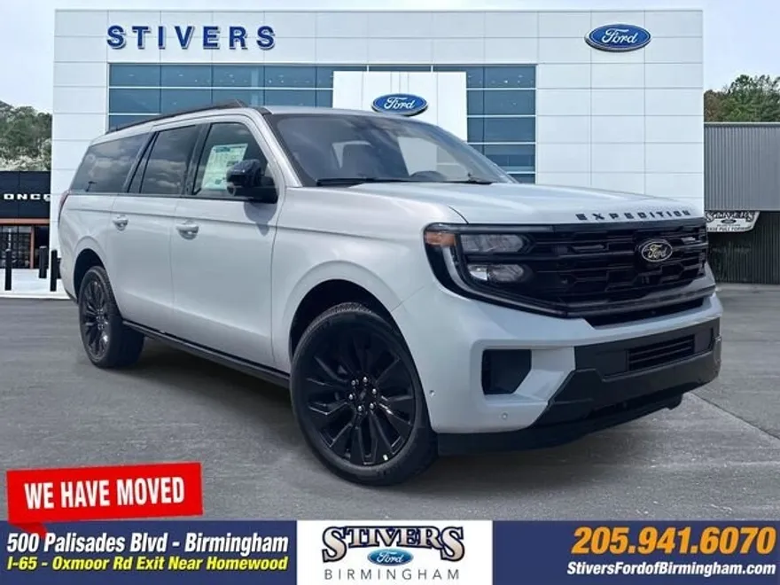 2025 Ford Expedition MAX Platinum photo 1
