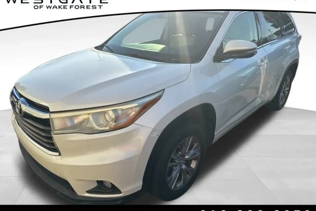 2015 Toyota Highlander XLE photo 1