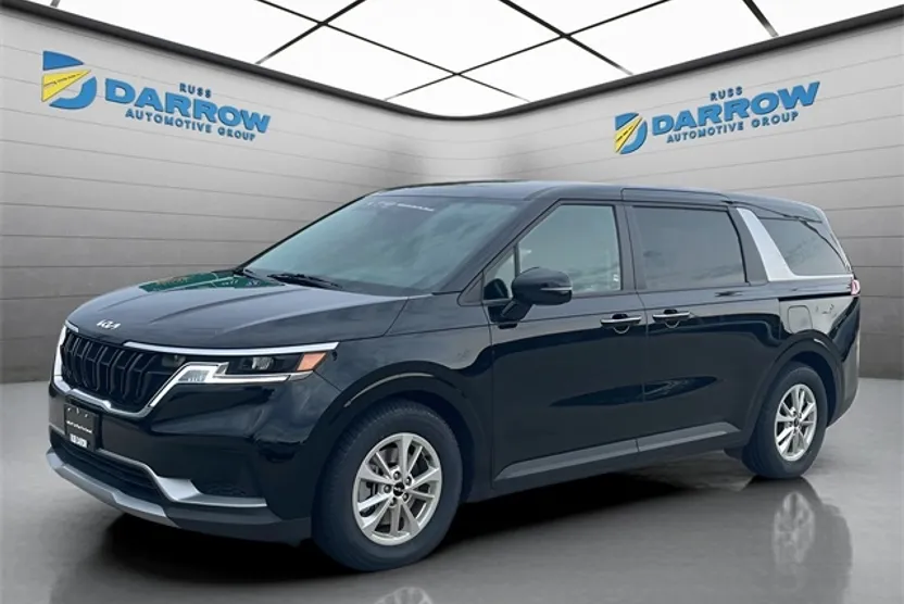 2024 Kia Carnival LX photo 1