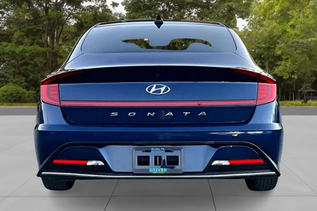 2020 Hyundai Sonata SE photo 1