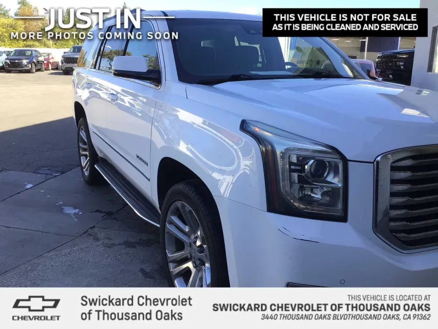 2017 Gmc Yukon SLT photo 1