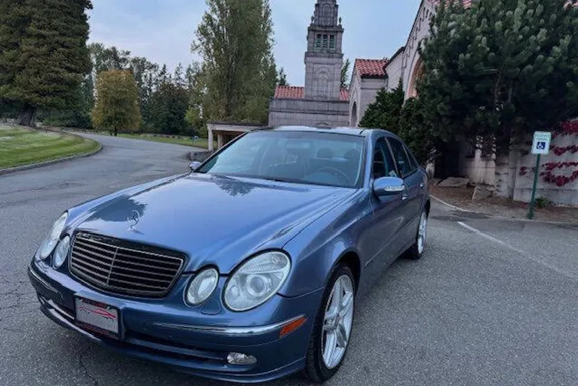 2004 Mercedes Benz E 500 4MATIC photo 1