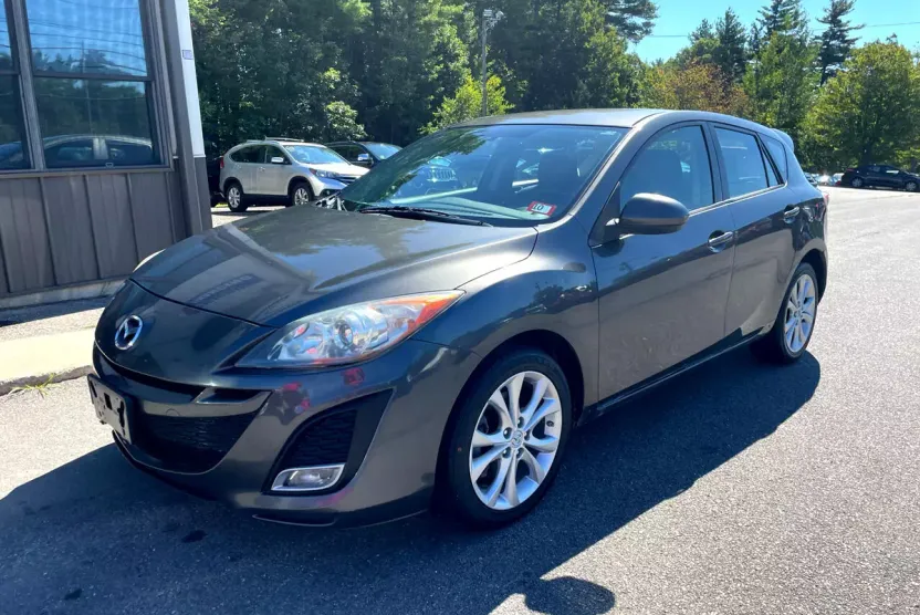 2011 Mazda Mazda3 s photo 1