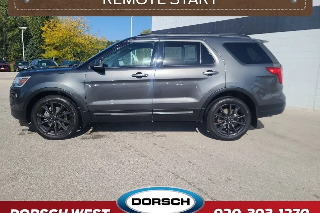 2019 Ford Explorer XLT photo 1