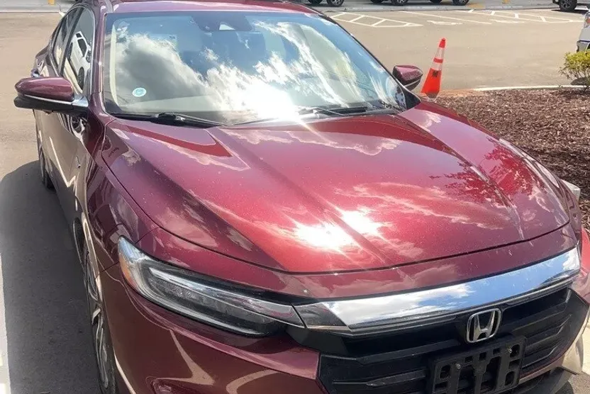 2019 Honda Insight Touring photo 1