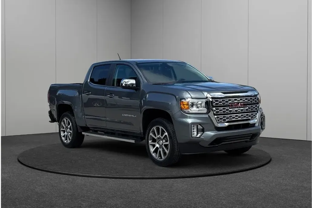 2022 Gmc Canyon Denali photo 1