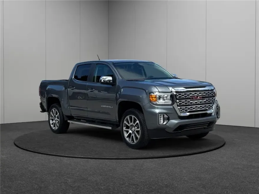 2022 Gmc Canyon Denali photo 1