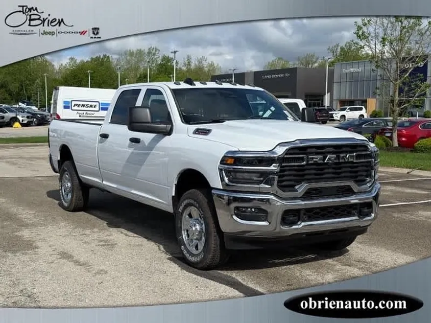 2025 Ram 3500 Tradesman photo 1