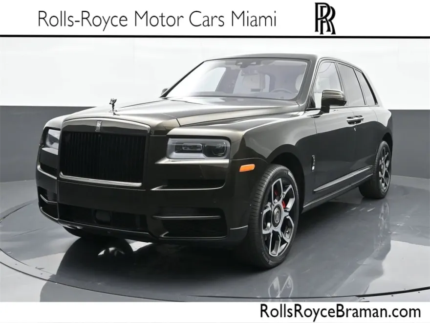 2024 Rolls Royce Cullinan Black Badge photo 1