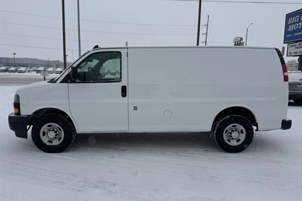 2019 Chevrolet Express Cargo Van photo 1