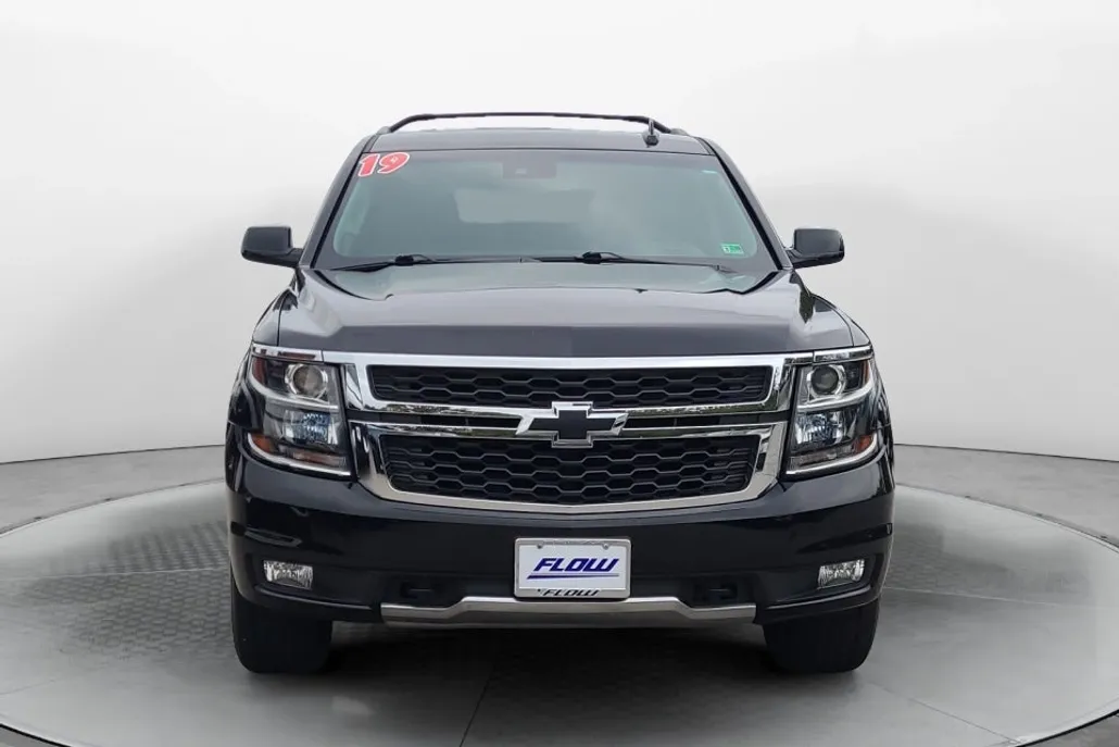 2019 Chevrolet Tahoe LT photo 1