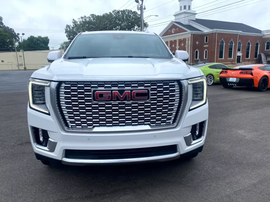2024 Gmc Yukon Denali photo 1