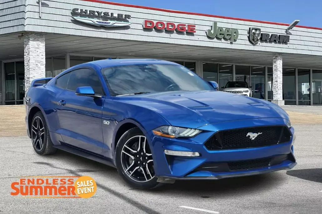 2022 Ford Mustang GT Premium photo 1
