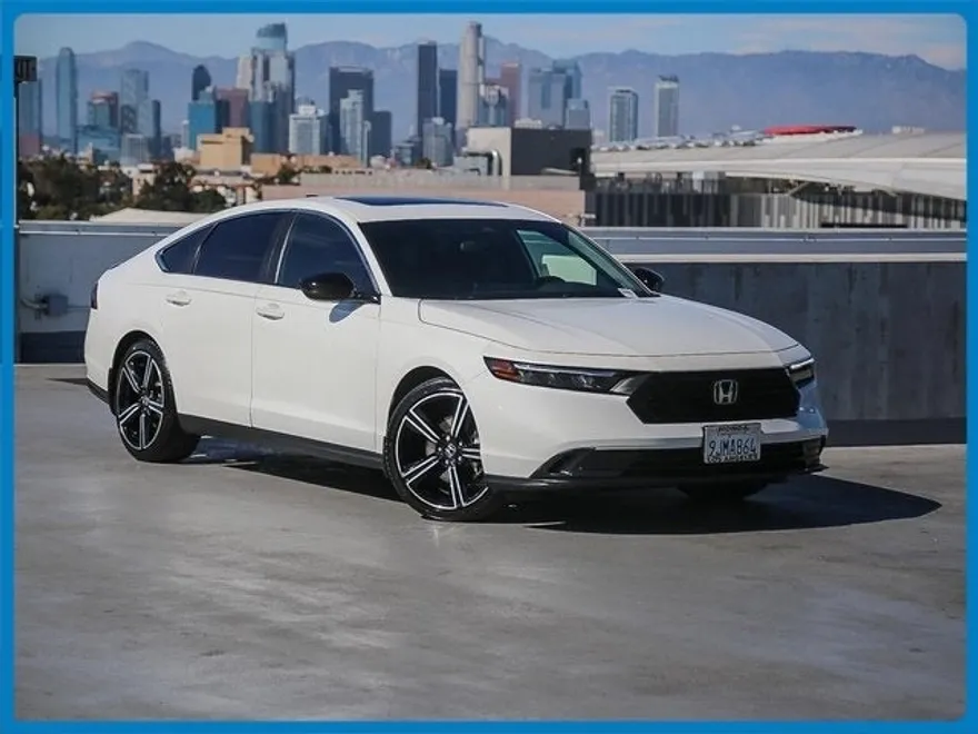 2023 Honda Accord Hybrid Sport photo 1