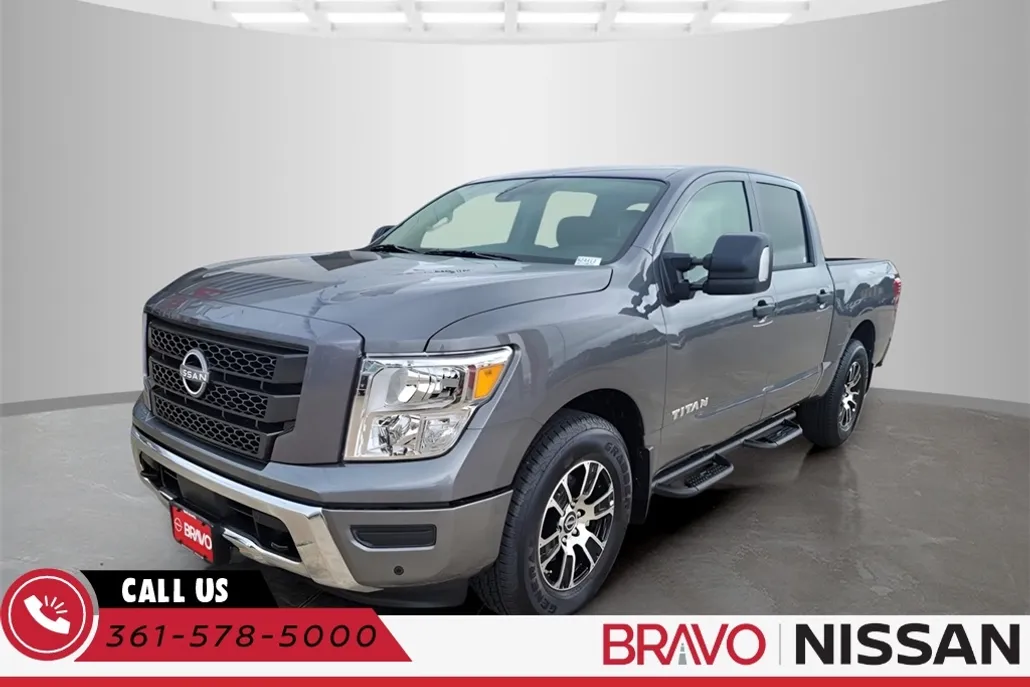 2024 Nissan Titan SV photo 1