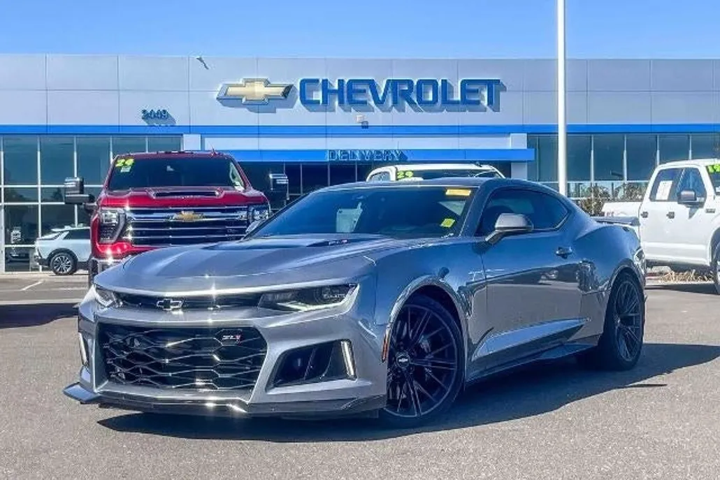 2019 Chevrolet Camaro ZL1 photo 1