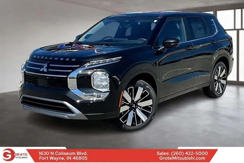 2025 Mitsubishi Outlander SE photo 1