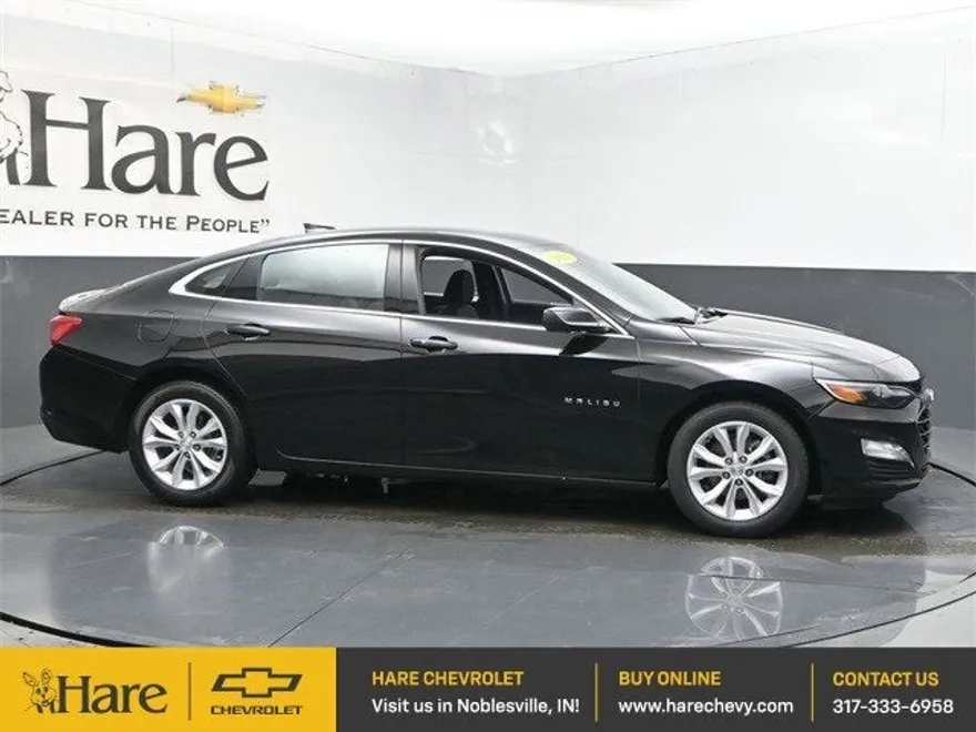 2023 Chevrolet Malibu 1LT photo 1